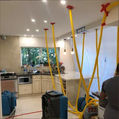 Drying hoses and containment set up in an Alhambra kitchen